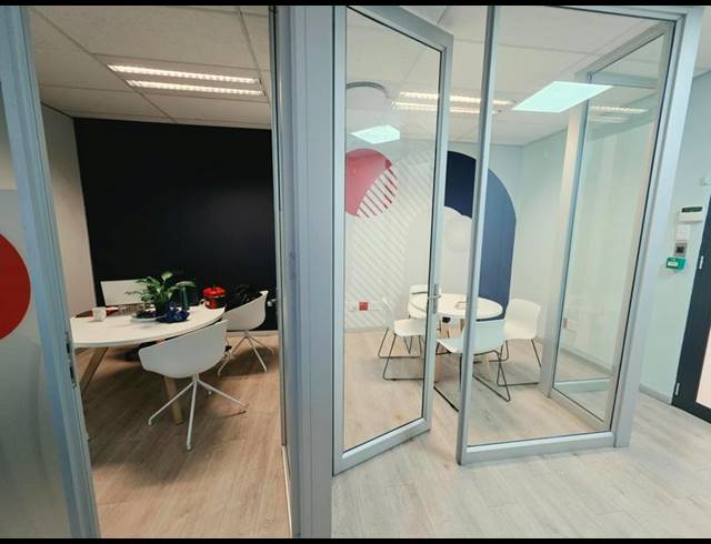 BUSINESS PROPERTY TO RENT IN MENLYN